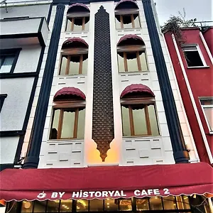 By Historial Due Istanbul