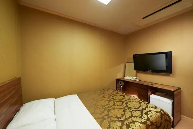 Noble Hotel Seoul 2*,